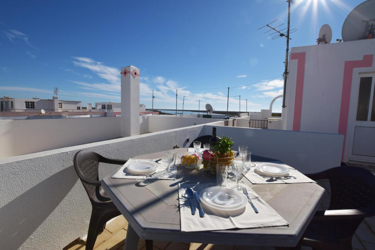Carob By Algartur - 3 Mins Downtown - Terrace Apartment Santa Luzia  Exterior photo